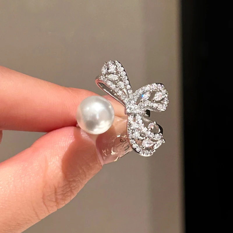 

New Fashion Pearl Zircon Bow Butterfly Rings for Women Girls Exquisite Elegant French Luxury High End Party Dinner Jewelry