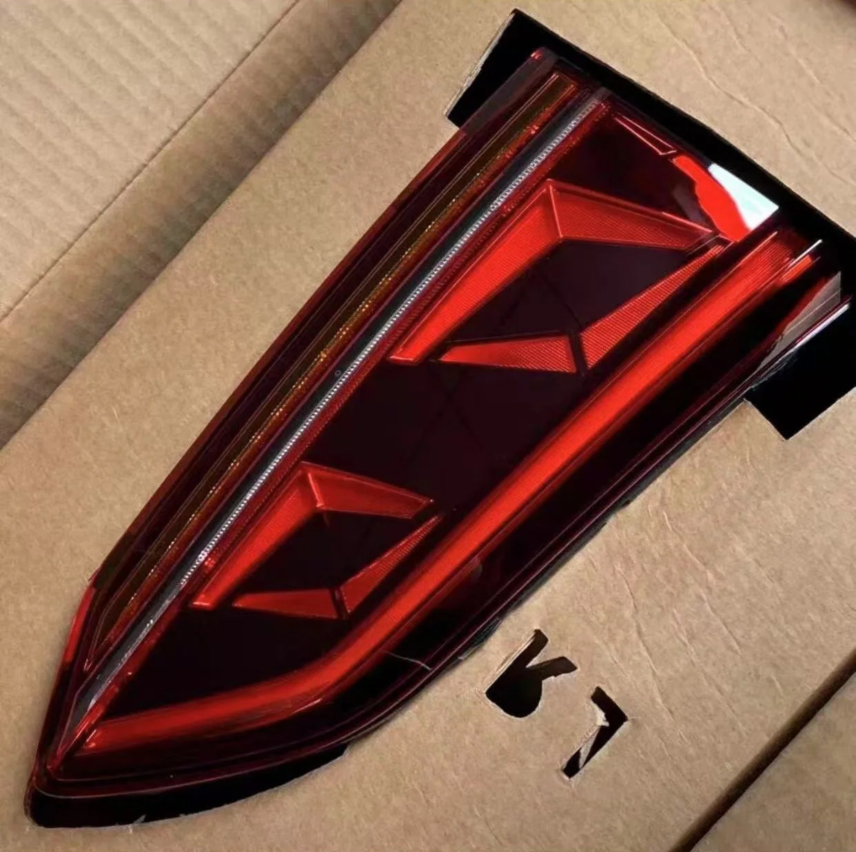 OEM لشركة فولكس فاجن طوارق CR ترقية تدفق بدوره إشارة الذيل ضوء LED الضوء الخلفي المدخن الأسود الذيل الخفيفة 760945308 أ 307A 208A 207A #4