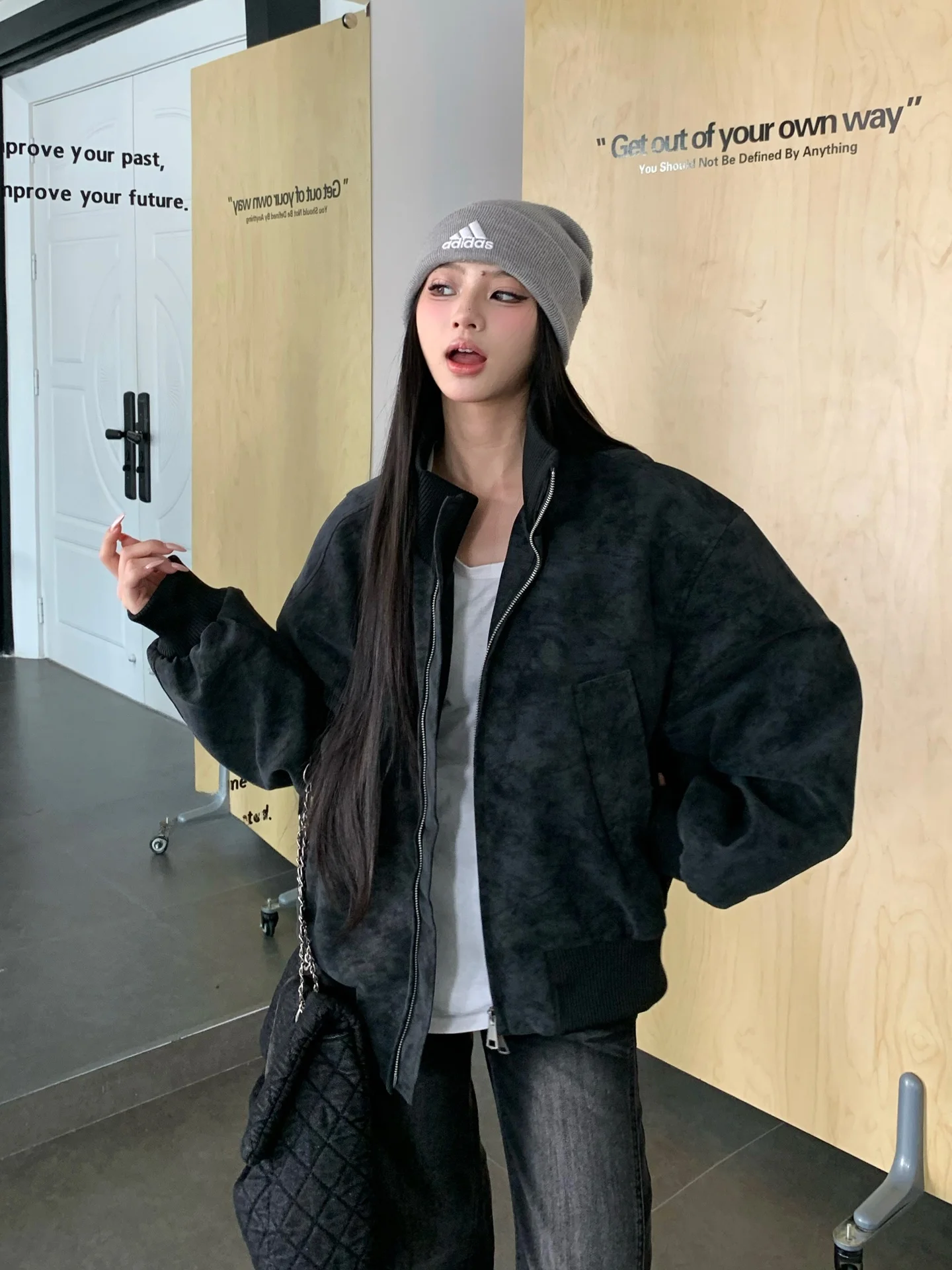 Jaqueta Casual Americana Estilo Baseball para Mulheres, Nova Moda de Outono e Inverno, Com Gola Alta e Fechamento com Zíper, Fibra de Poliéster