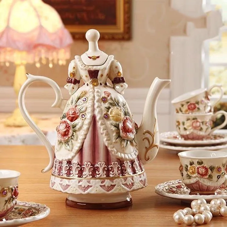 

European Victorian Hand-painted Relief Rose Ceramic Tea Cup Teapot Ornament Home Office Tearoom Coffee Pot Furnishing Decoration