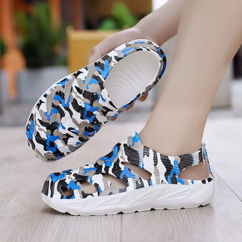 40-45 Men Sandals Summer Beach Shoes Mules Clogs Hollow Out Print Flip Flops Male Soft Sole Non-slip Breathable Outdoor Footwear