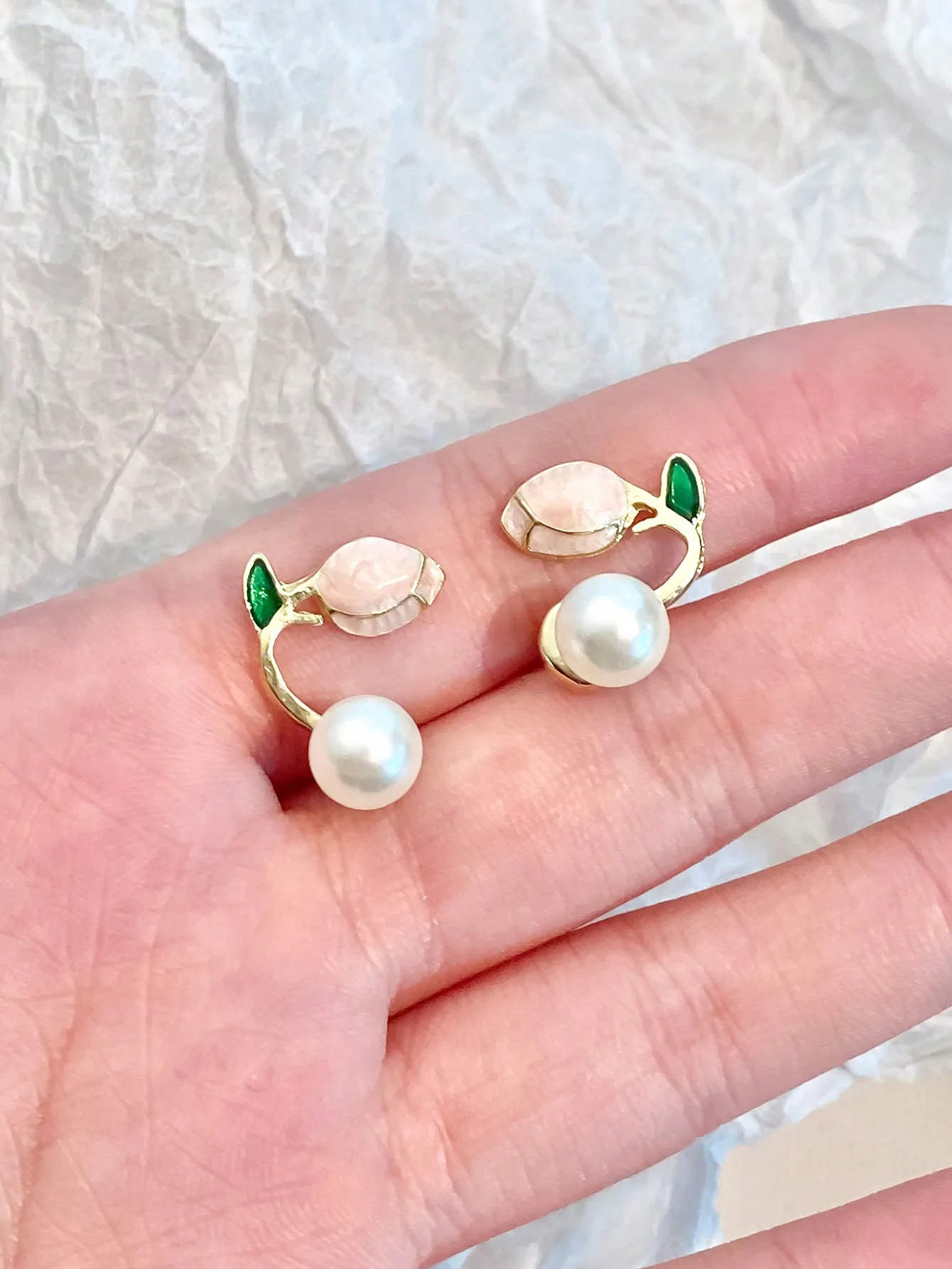 Thumbnail 3 - #62 Latest Stud Earrings Offers