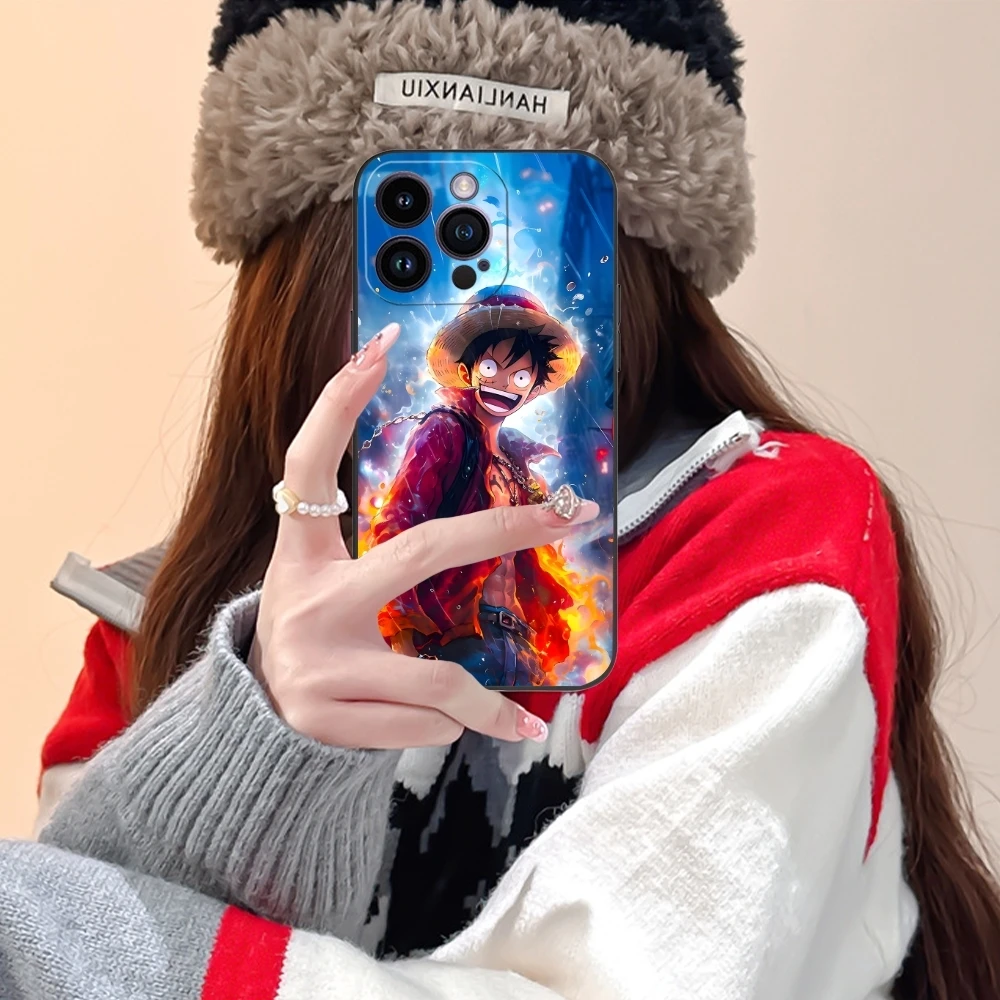 Pirate L-Luffy Mobile Cell Phone Case for iPhone 15 14 13 12 11 X XR XS 8 7 Pro Max Plus Mini Black Soft Phone Cover Shell