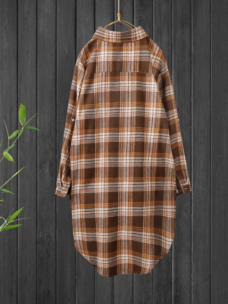 2025 Camicia a quadri da donna taglie forti Top stile pendolare chic abbigliamento da viaggio casual con vestiti design scozzese a righe con bottoni