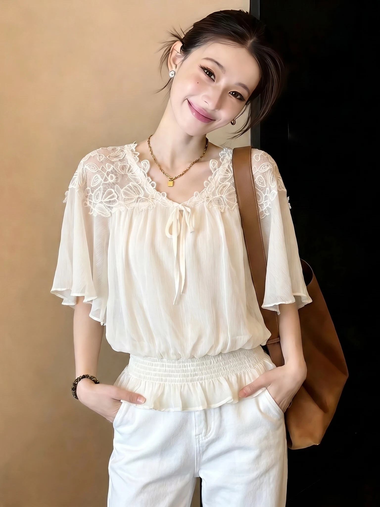 

Lace Hook Flower V-Neck Shoulder Women's Summer New Style Large Size Beautiful Small Shirt Waist Inward Top Korean Style Loos...