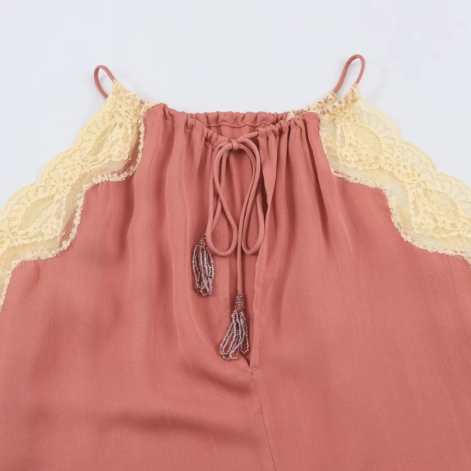 TFMLN Neues Damen-Neckholder-Top, elegantes Patchwork-Design, Spitzeneinsatz, unregelmäßige, lockere Passform, ärmelloses Tank-Top, schicke Streetwear – Detail 9