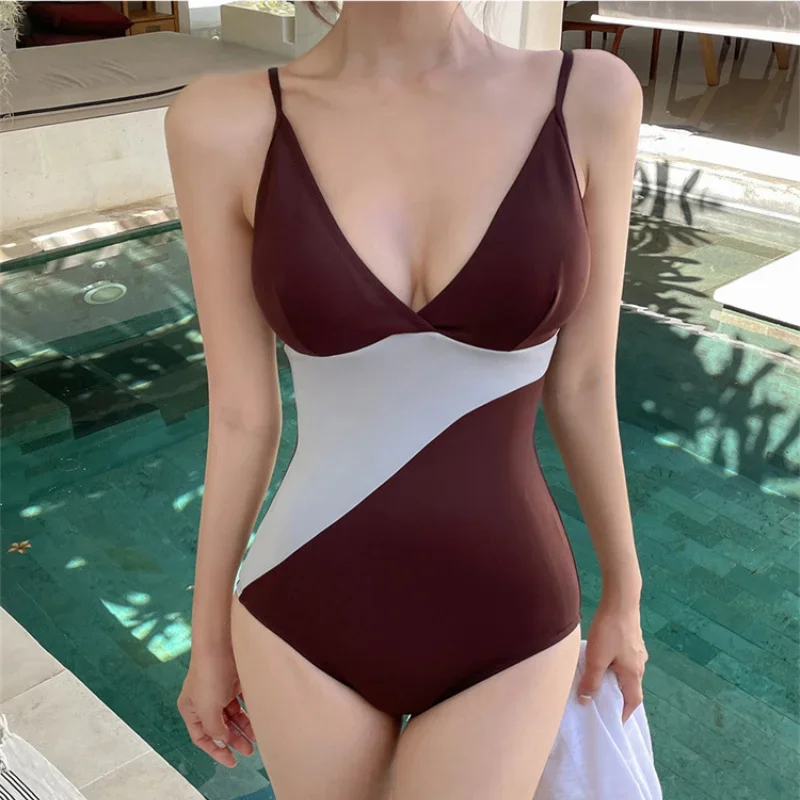 2024 Deep V One Piece Swimsuit Women Swimwear Sexy Patchwork Swimming Suit Korean Monokini Bodysuit Beach Wear Bathing Suit Pool