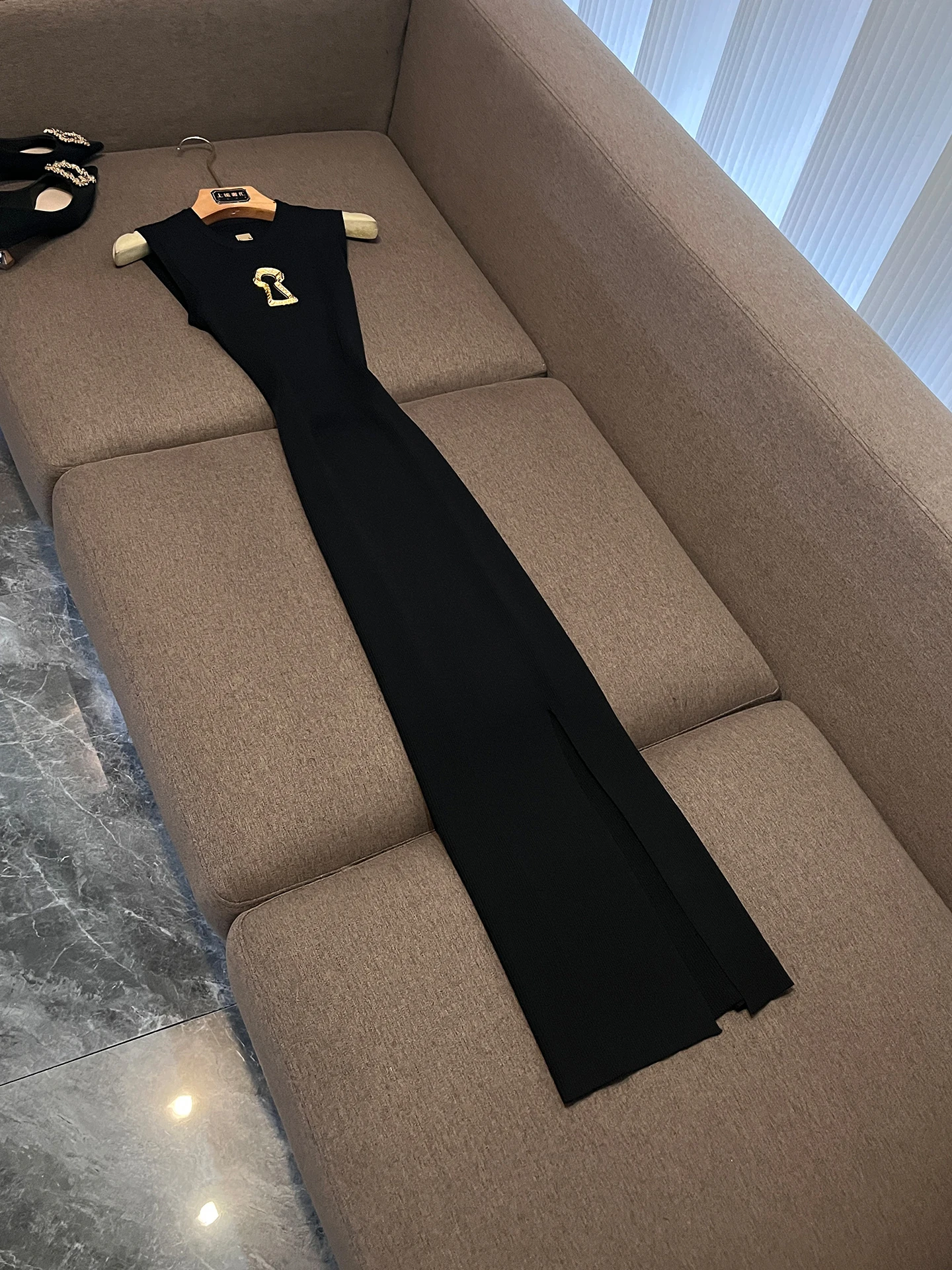 Hoge Taille Split Metaal Versierd Slim Fit Bodycon Dr Pendelen Sle Dames Faion 2025 Herfst Winter Nieuwe Collectie OK 286