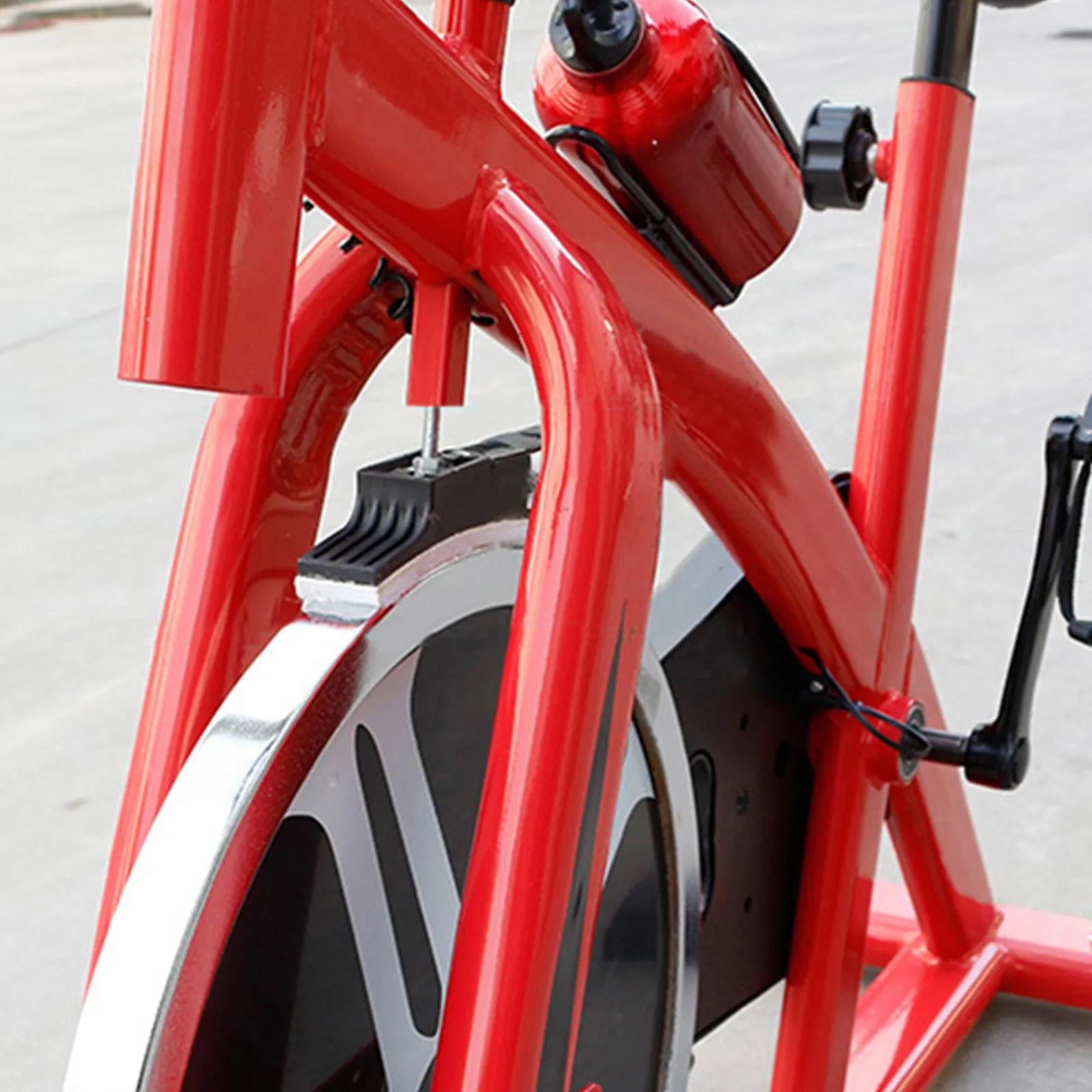 

2pcs Fitness Bike Block Cycle Caliper Pad Braking Shoes Holder Mute Brake Mat Exercise Bike Brake Pads Gym Accessories Durable