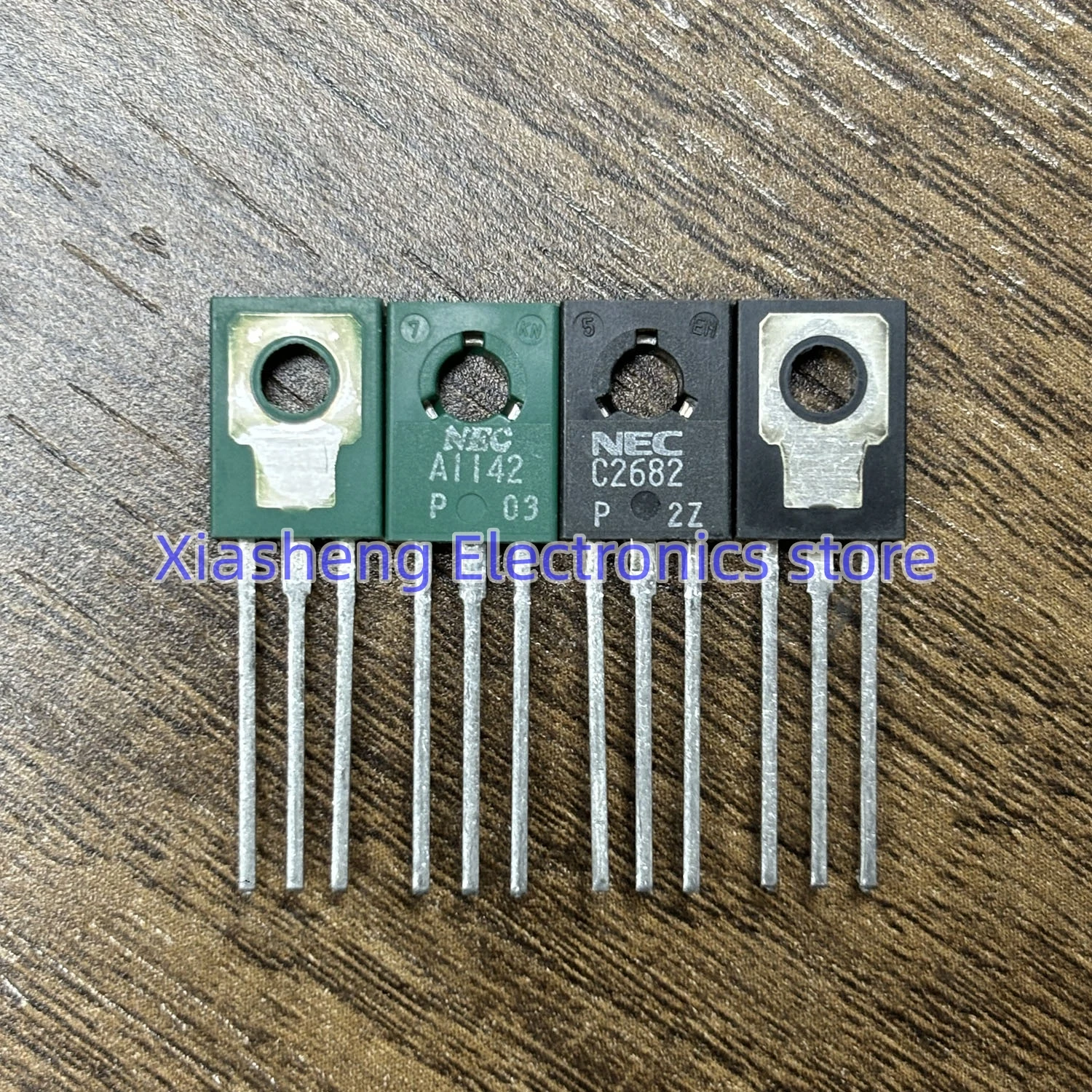 New Original 5Pairs 2SA1142 A1142 + 2SC2682 C2682 TO-126 Transistor In Stock Good Quality