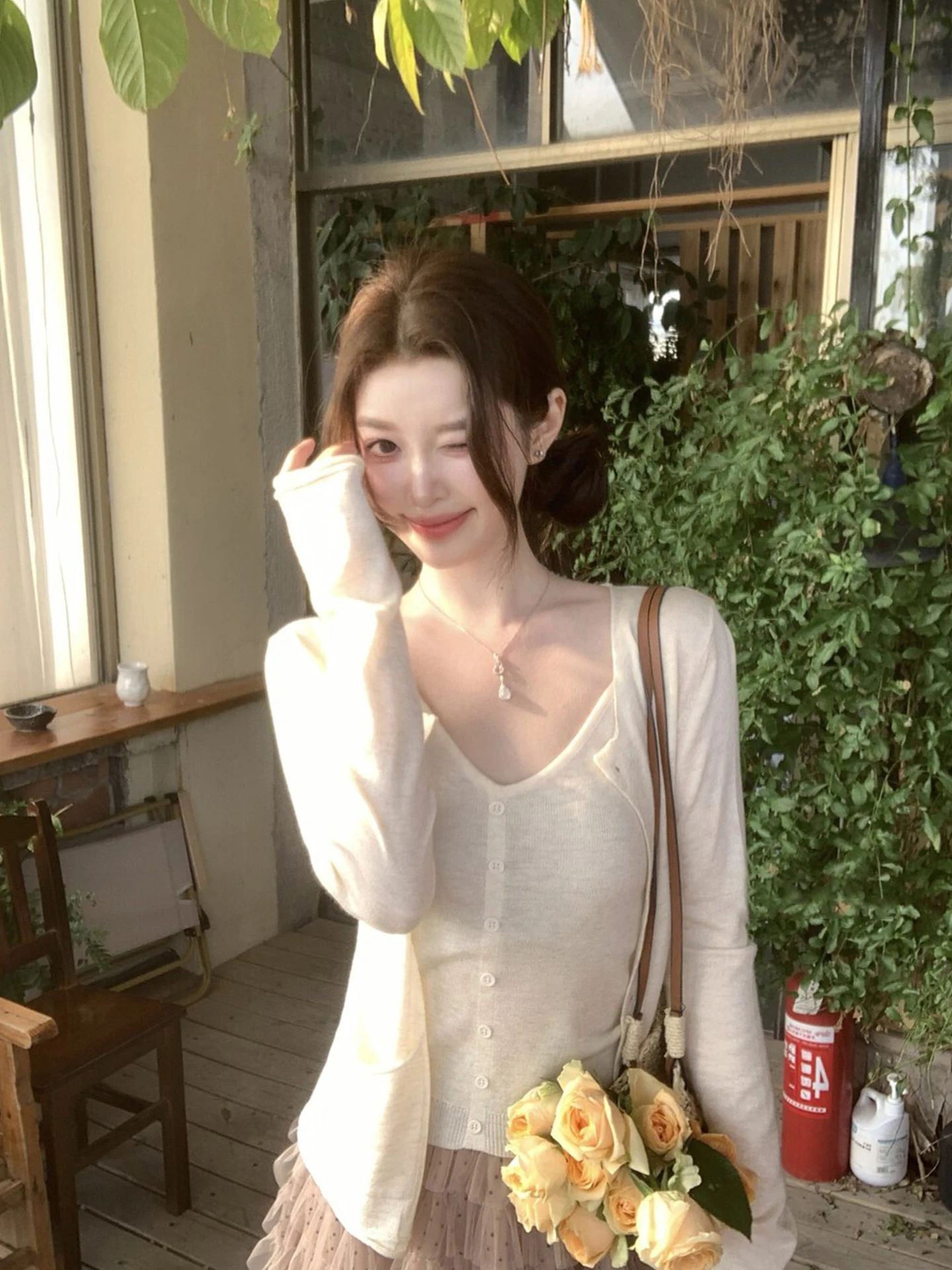 

Chuqing Independent Spring Knitted Open Cardigan Slimming Vest Set Casual Sle Soft Fabric Long Sve V-Ne Button Detail