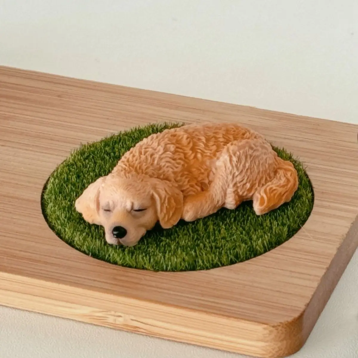 Golden Retriever Dog Resin Car Ornaments Puppy Cute Dog Toy Figure Statue for Car Dashboard Tabletop Decoration