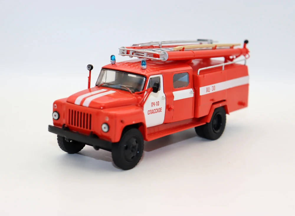 NEW SSM 1/43 Scale AC-30 GAZ-53A 106A Fire truck brigade Vehicle USSR Cars By DeAGOSTINI Diecast&Plastic model for collection