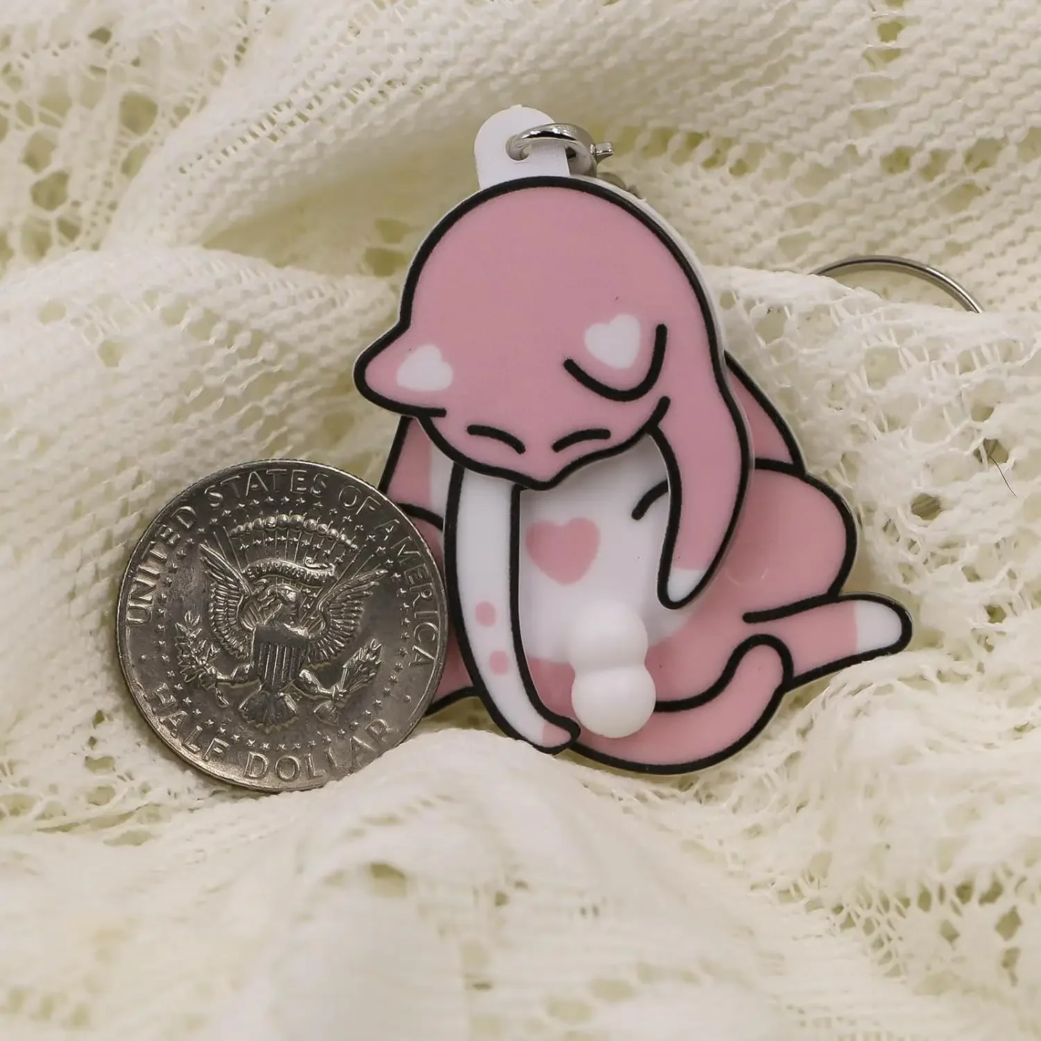 Adorable porte-clés rotatif en forme d'œuf de chat, jouet amusant et original, accessoire pour animaux de compagnie avec Clip pour sacs, parfait pour les chats ludiques, cadeaux réactifs