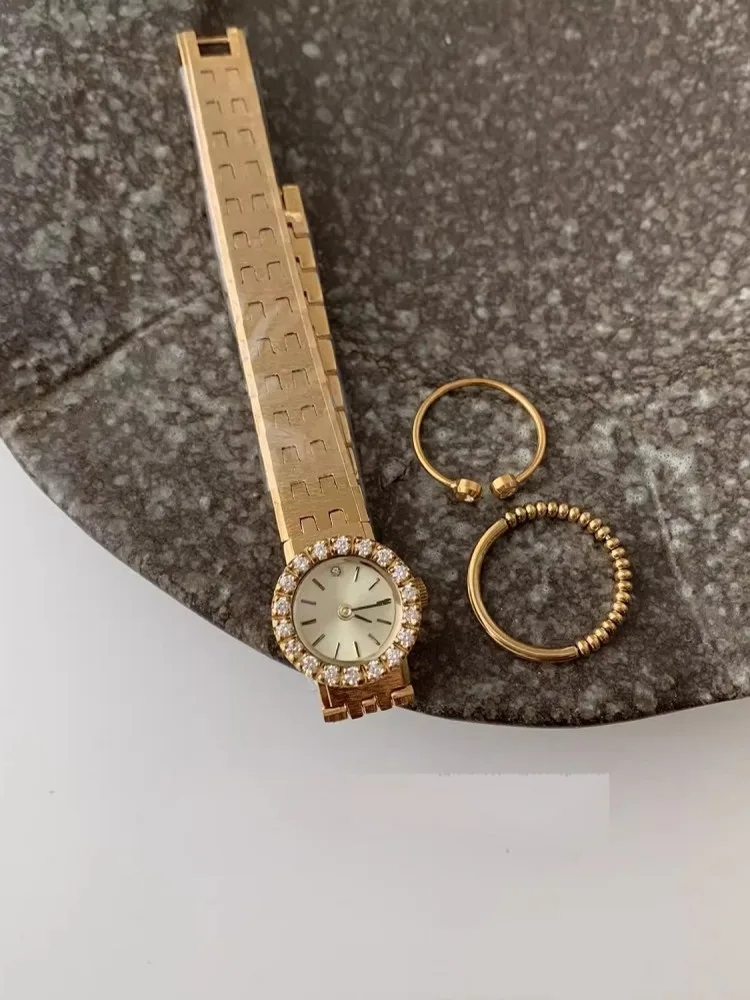 Vintage Women Golden Plated Quartz Watch Elegant Office Ladies Work Fine Jewelry Shiny Diamonds Wristwatch