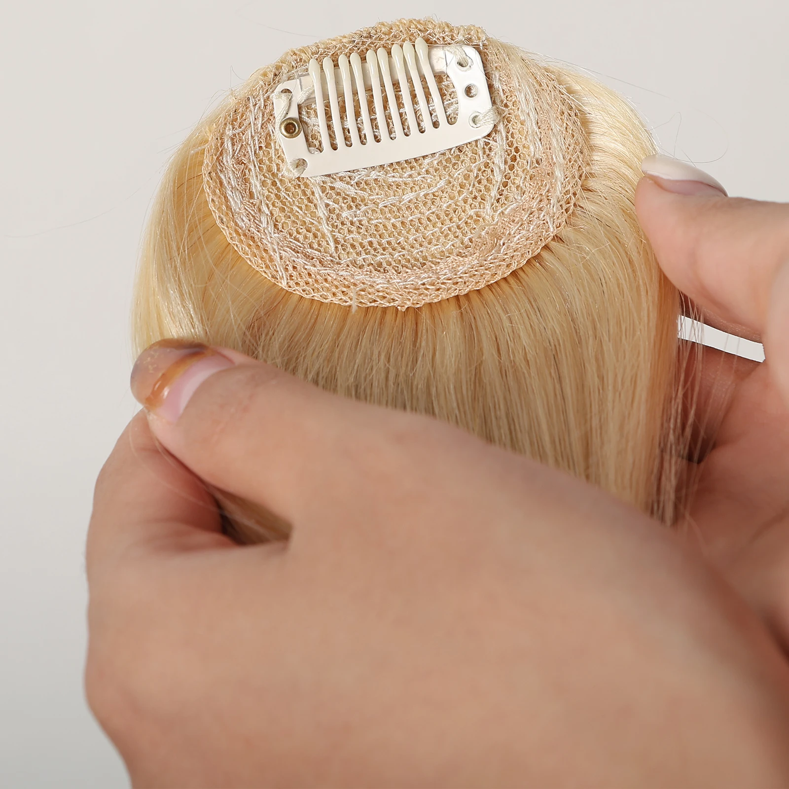 100% Poni Rambut Pirang Manusia Jepit Rambut Poni Tipis Platinum Di Poni Pinggiran dengan Potongan Rambut Kuil untuk Wanita Klip Di Udara Bang