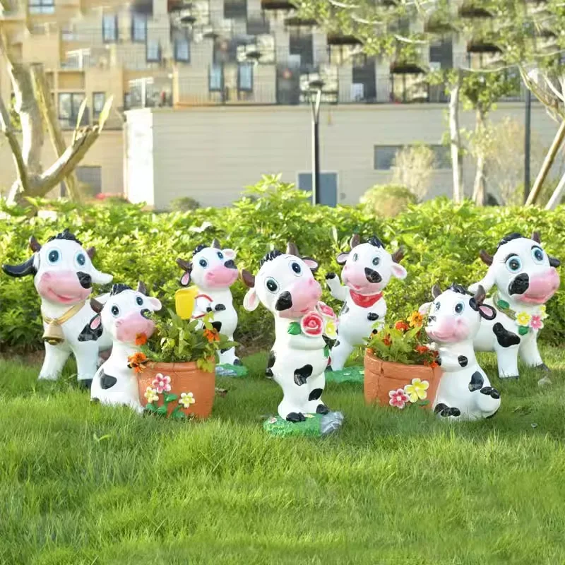 في الهواء الطلق الألياف الزجاجية رسمت باليد الكرتون البقرة زخرفة حديقة الديكور مزرعة المناظر الطبيعية الخلابة النحت الحرف اليدوية