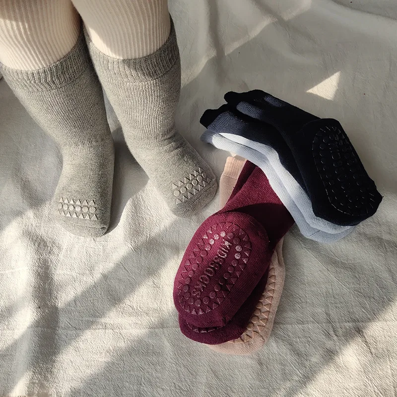 

1 Pair Casual Solid Color Non-slip Floor Sock for Toddler Boy Girl Soft Thicken Furry Cotton Baby Sock Indoor House Warm Sock