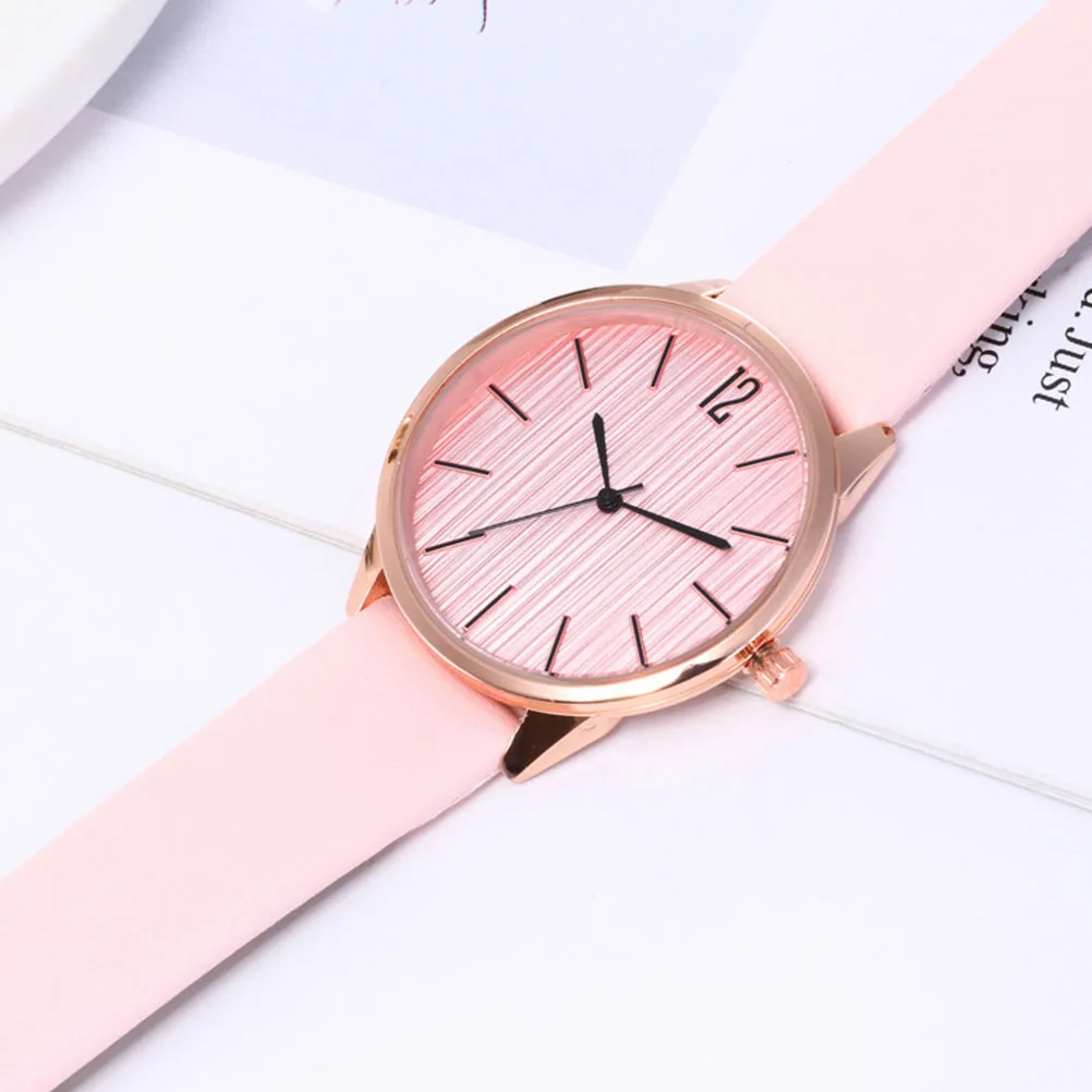 

Quartz Watches for Woman Wrist Women Number Wristwatch Casual Women's