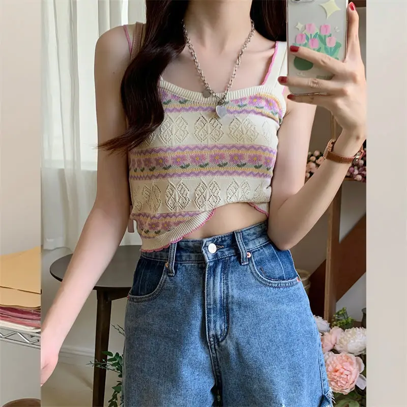 

Вязаный укороченный топ без рукавов, милый сексуальный базовый вязаный крючком цветочный дизайн, летняя повседневная майка с полым Y2k, винтажная майка для женщин D511