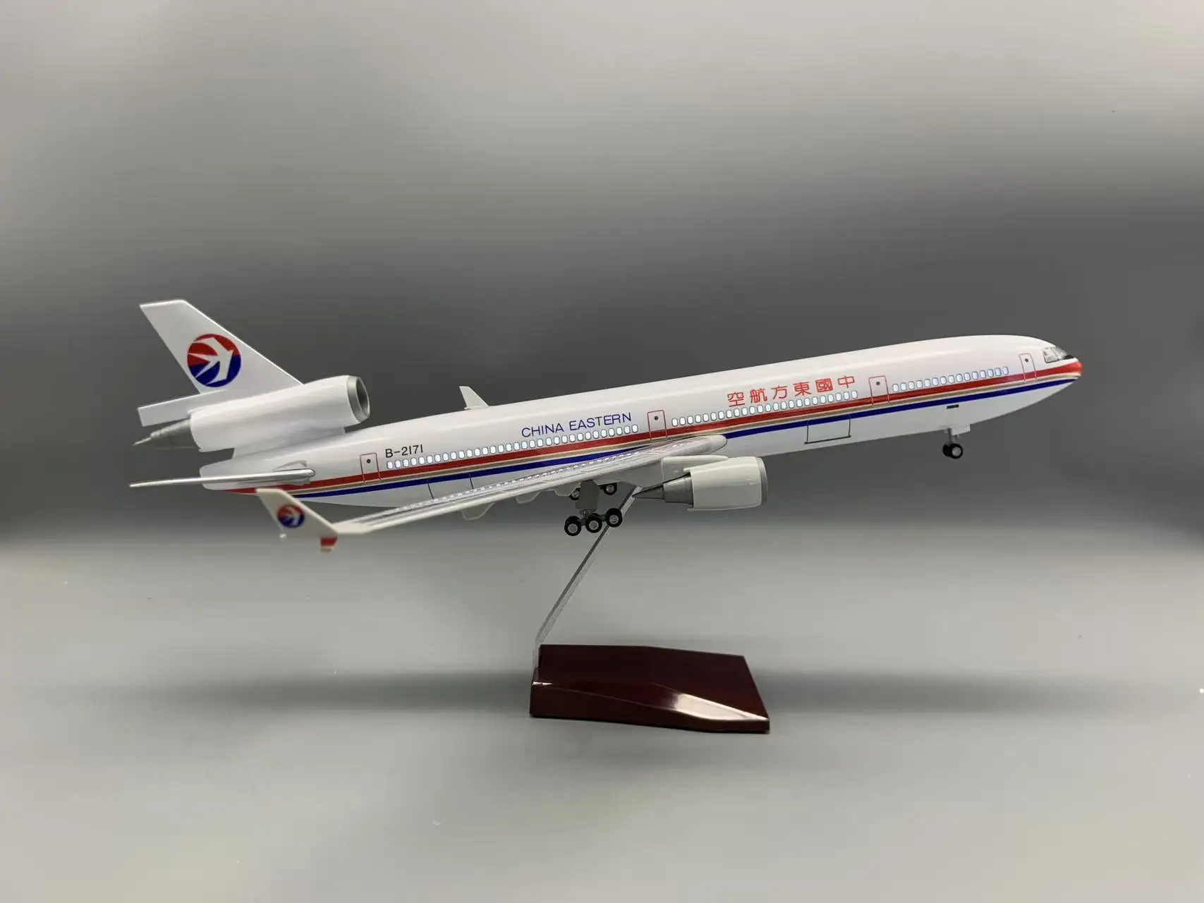 

China Eastern MD11 plane toy 47cm resin scale aircraft Children toys With LED Light & Stand Airplane model Collectible Avaition