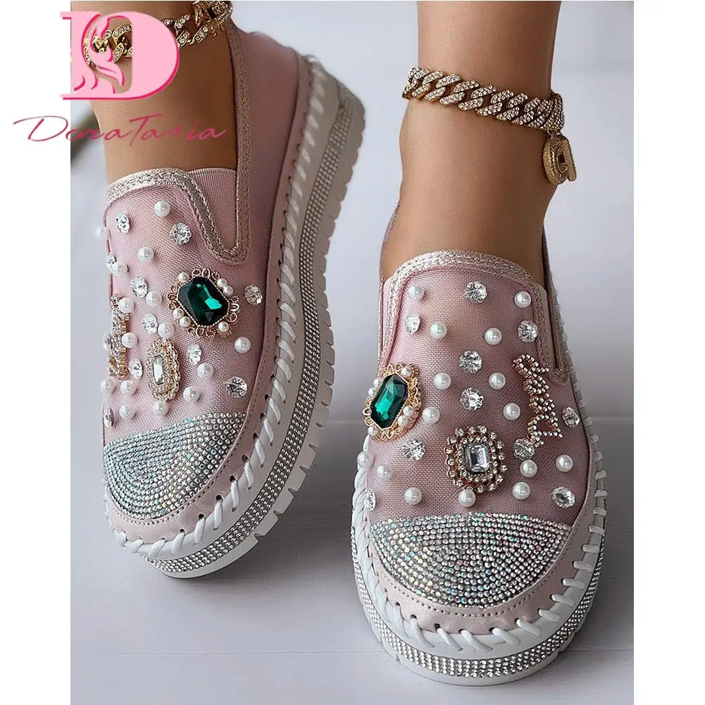 Big Size 43 Brand New Ladies Platform Loafers Fashion Rhinestonen Pearl Solid women's Sneakers Casual Spring Autumn Women Shoes