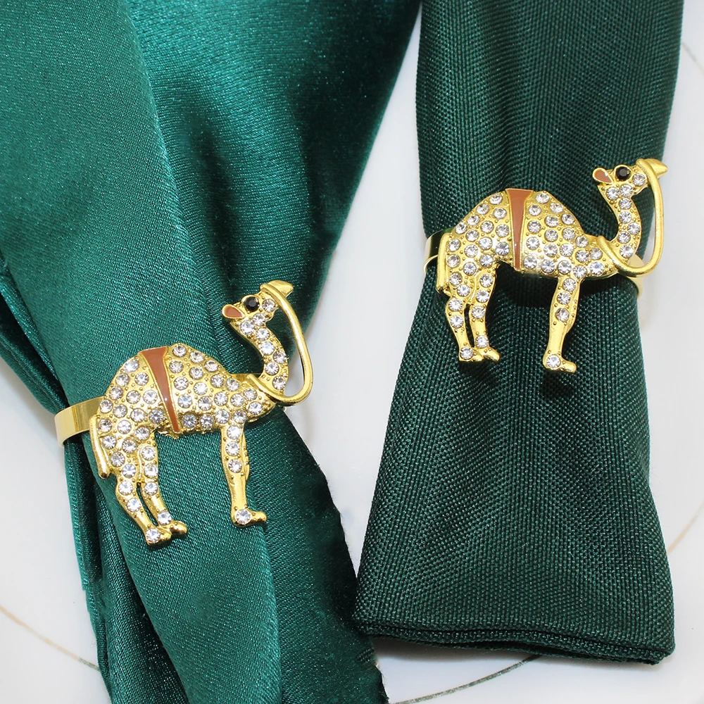 6Pcs New Camel Napkin Rings Rhinestone Gold Animal Napkin Buckles Decorative Serviette Holders for Birthday Holiday Table Decor