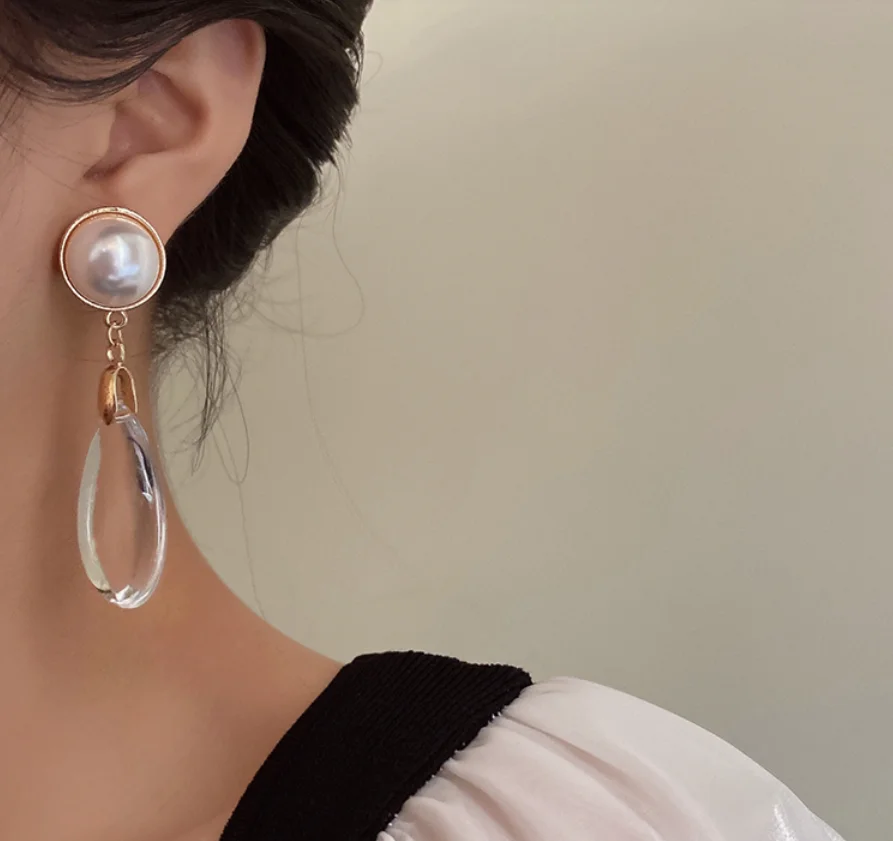 Steel needle resin dinner water drop exaggerated vintage Pearl Earrings for women Fashion Jewelry