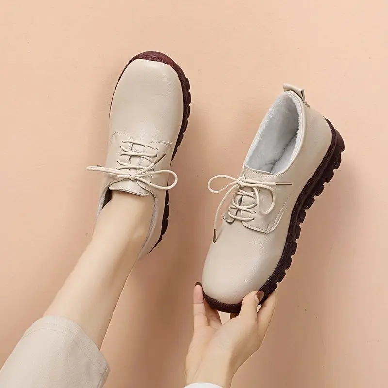 

Winter Women's Flats Shoes 2023 New Waterproof Non-slip Warm Casual Soft Sole Low Top Lightweight Working Ladies Leather Shoes