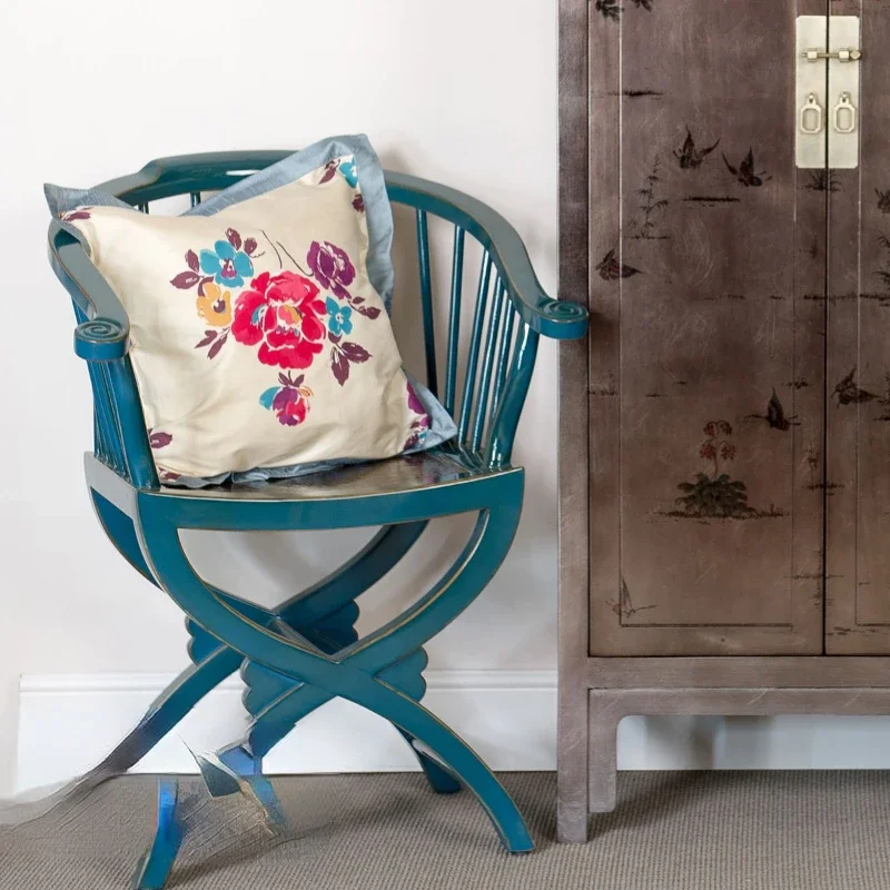 

Small round-Backed Armchair Black, White and Blue Ming-Qing Period Antique Wooden Chair