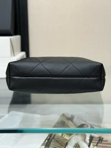 Fashionable small fragrance soft leather bag with crossbody chain bag for women, 2025 new high-end style, large capacity mouth c