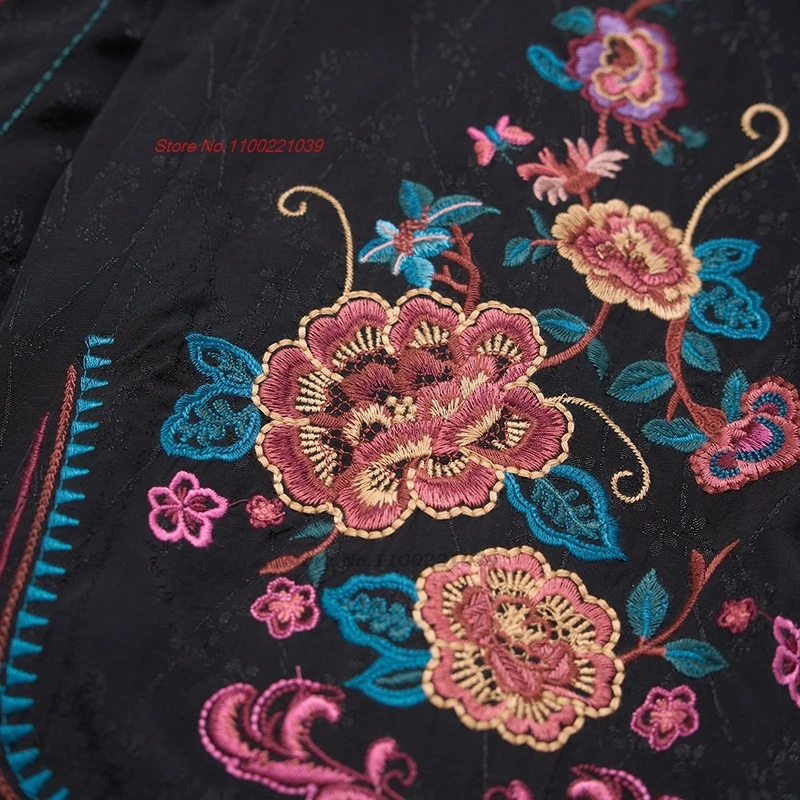 2024 chinesischer traditioneller Rock, nationale Blumenstickerei, Satin-Jacquard-Rock, Vintage-Midi-Folk-A-Linien-Rock mit elastischer Taille