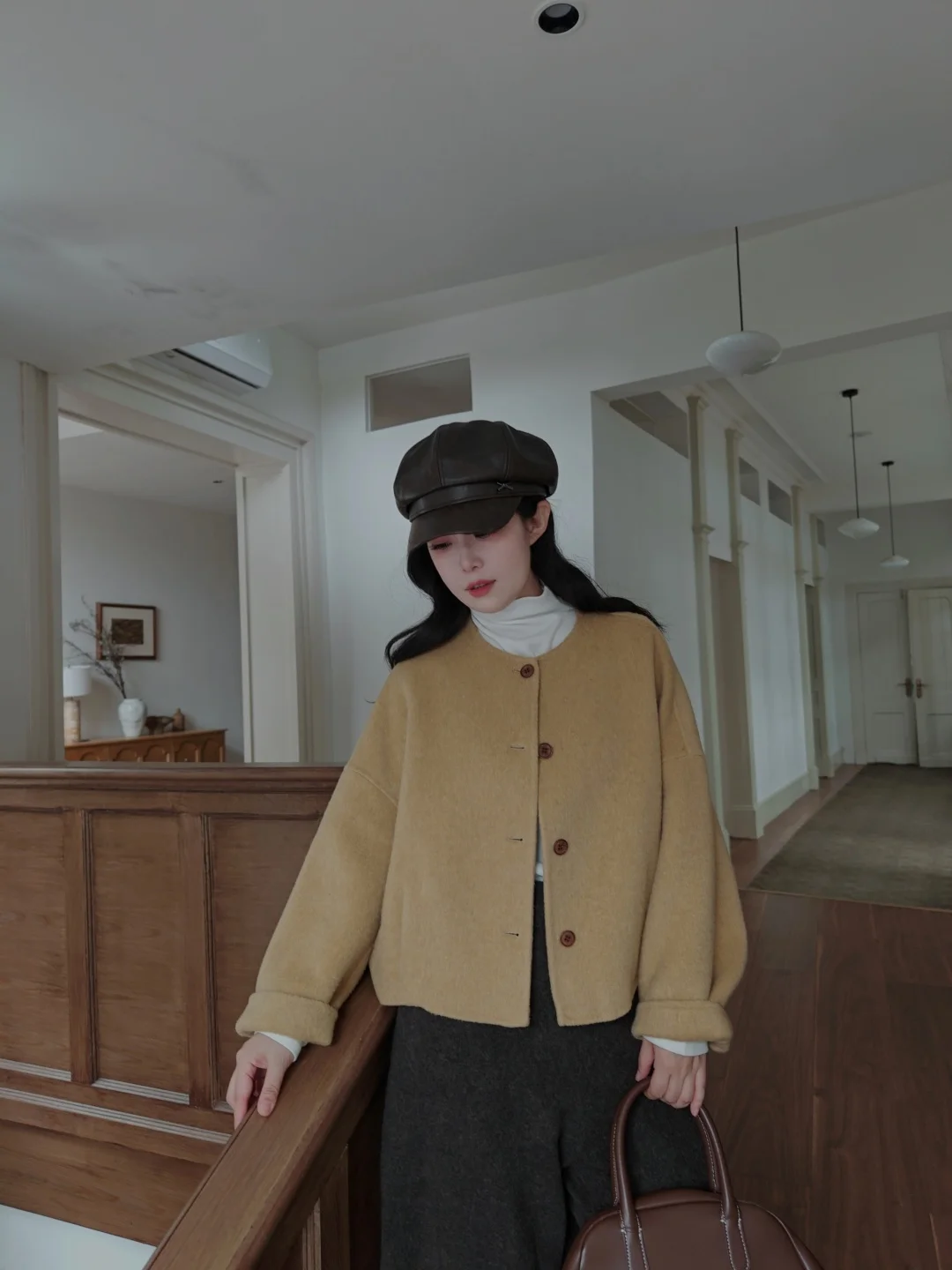 

Роскошное двустороннее пальто Cherry Vanilla из утолщенного кашемира с большими рукавами, теплая верхняя одежда для женщин, Зима 2025