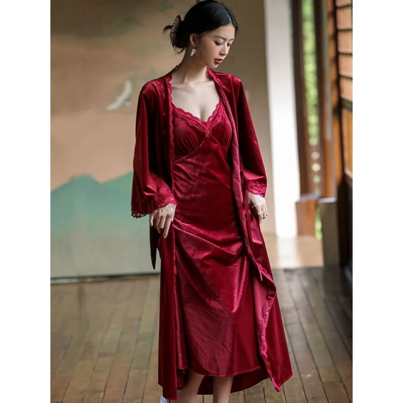 French Bride Morning Robe Autumn Winter 2024 New Red Velvet Wedding Pajama Set of Two Wedding Sleepwear Lace V-neck Loungewear