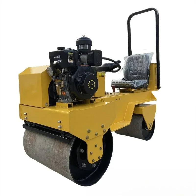 

Three-ton and a half single steel roller, ride-on roller, small drive-on roller