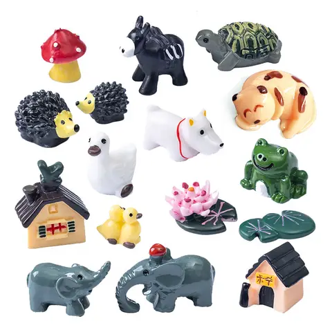9 figurines miniatures d'animaux : vache, cochon, grenouille, canard, tortue, chien, chat, âne, hérisson. Décoration miniature pour jardin, bureau, maison.