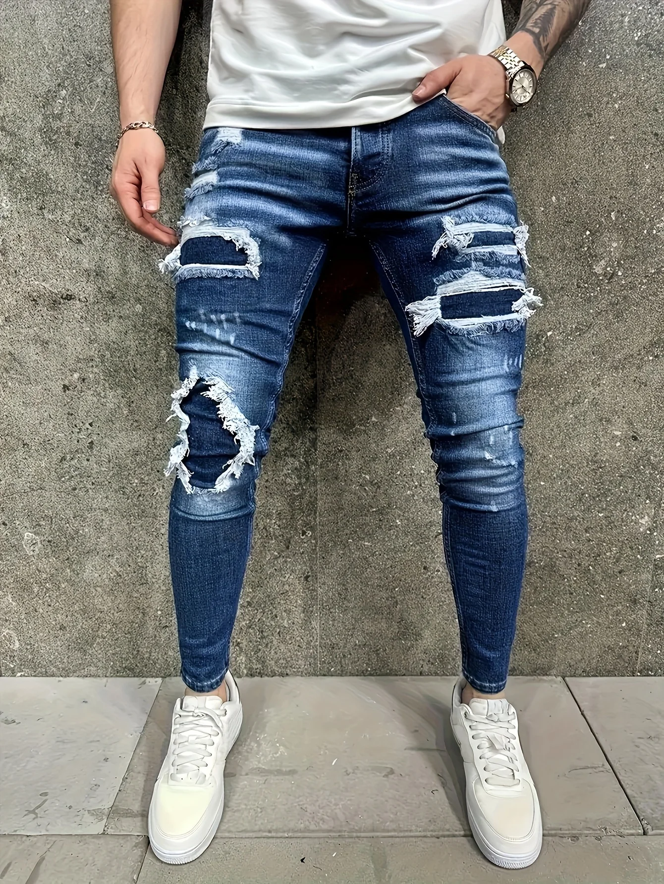 

Jeans Men's Four Seasons Straight Pants New Lightweight Hole-Embossed Pants