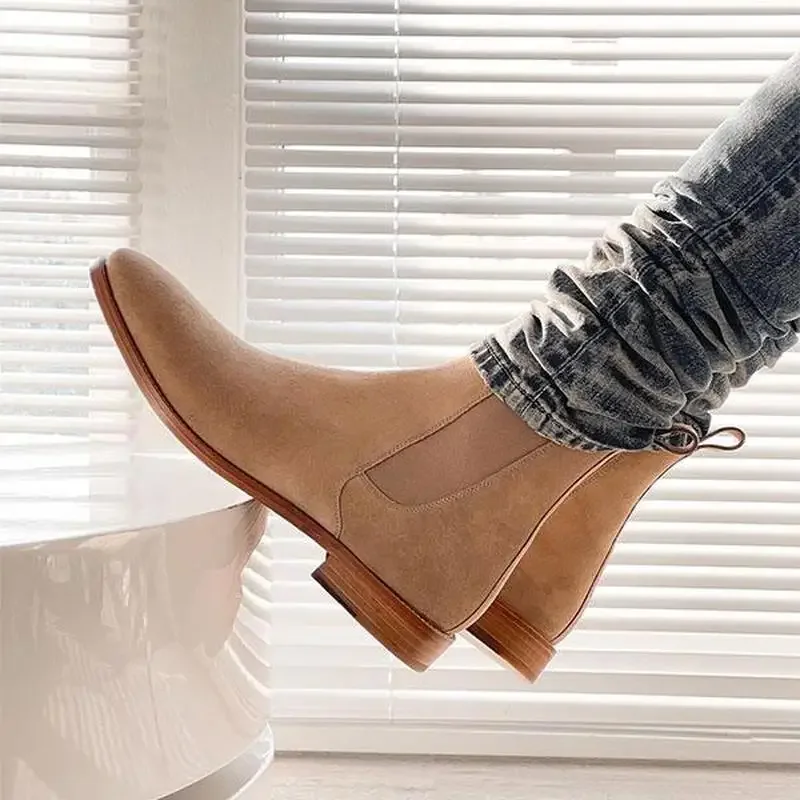 Mężczyźni Chelsea Boots Faux Deer aksamitne wysokie buty na niskim obcasie szpiczasty nosek moda na wszystkie mecze pojedynczy produkt mężczyźni buty