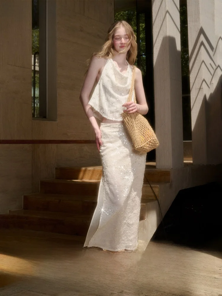 

Вязаный топ и юбка с вышивкой и пайетками Galaxy Eternal Glowing Clouds: летний комплект для женщин