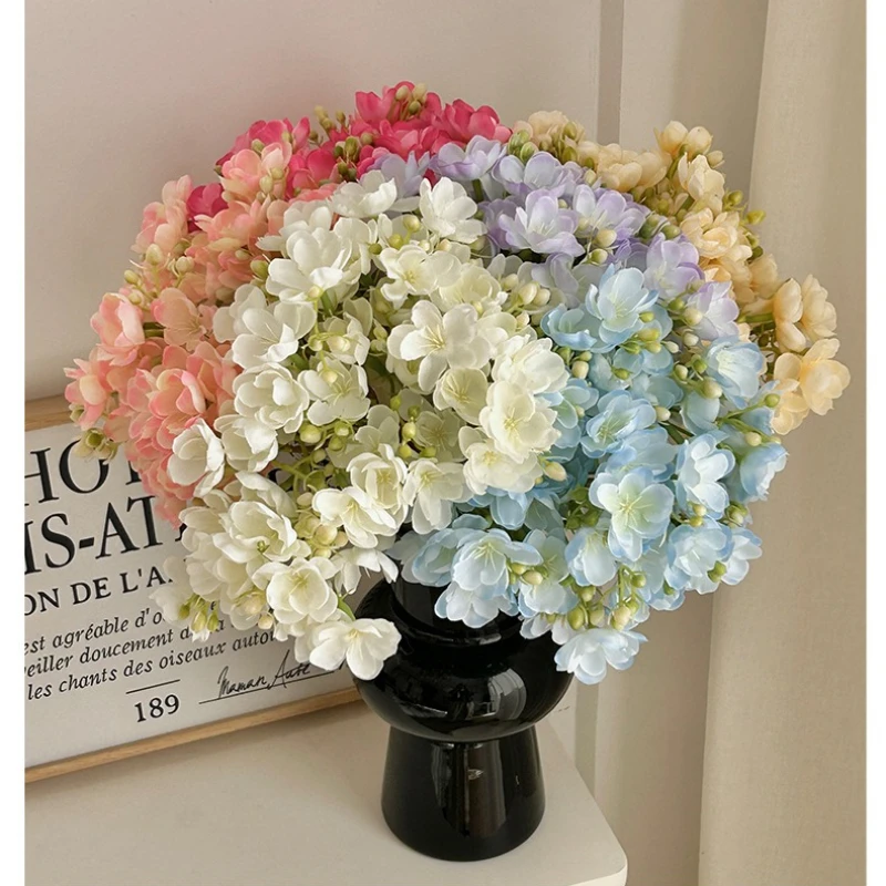 

2025 High-End Silk Flowers, Artificial Jasmine Bouquets, for Brides, Weddings, Photography Props, and Home Decor.