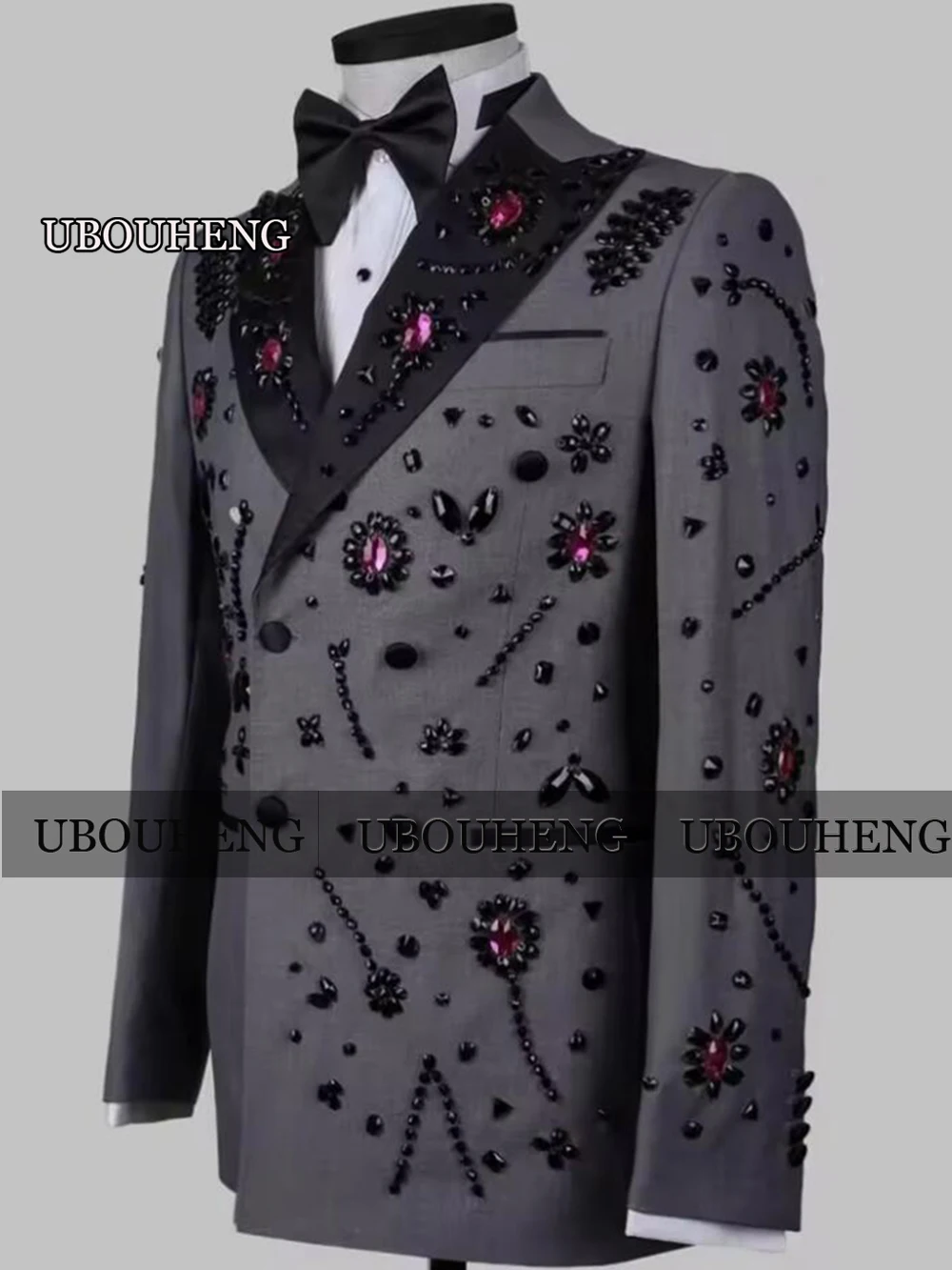 

Exquisite Diamond Beaded Suits Men For Wedding Black Peaked Label Prom Tuxedos Customized Man Banquet Party Attire Man CLothing