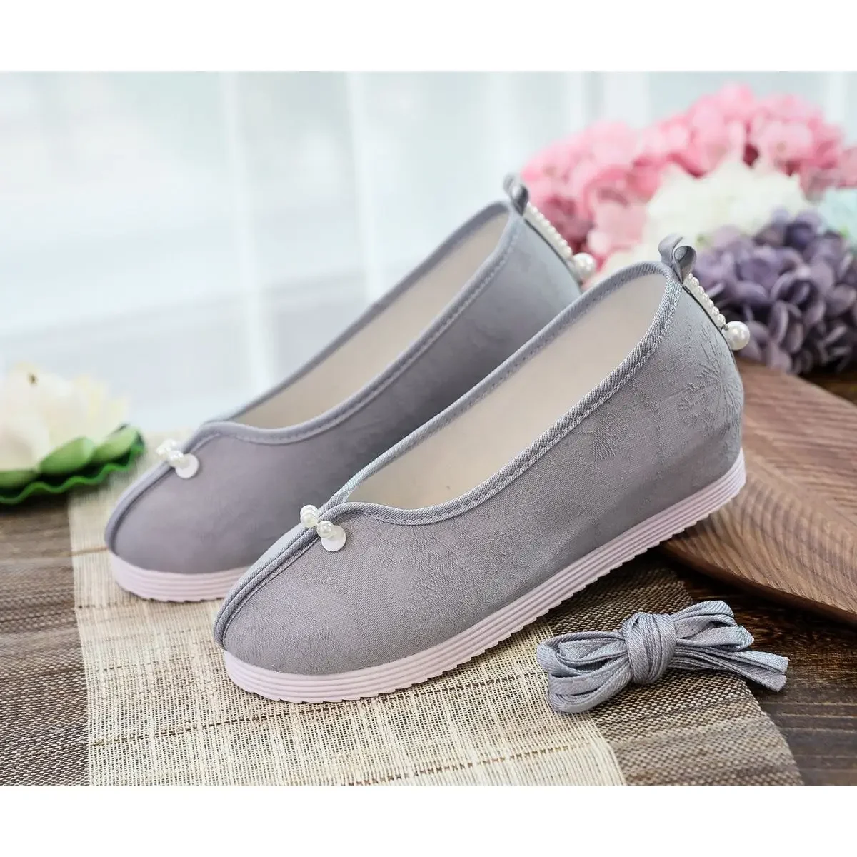 Zapatos antiguos de Beijing con forro de felpa, zapatos de algodón para otoño e invierno, zapatos Han de tela de algodón Jacquard de Color sólido Hanfu