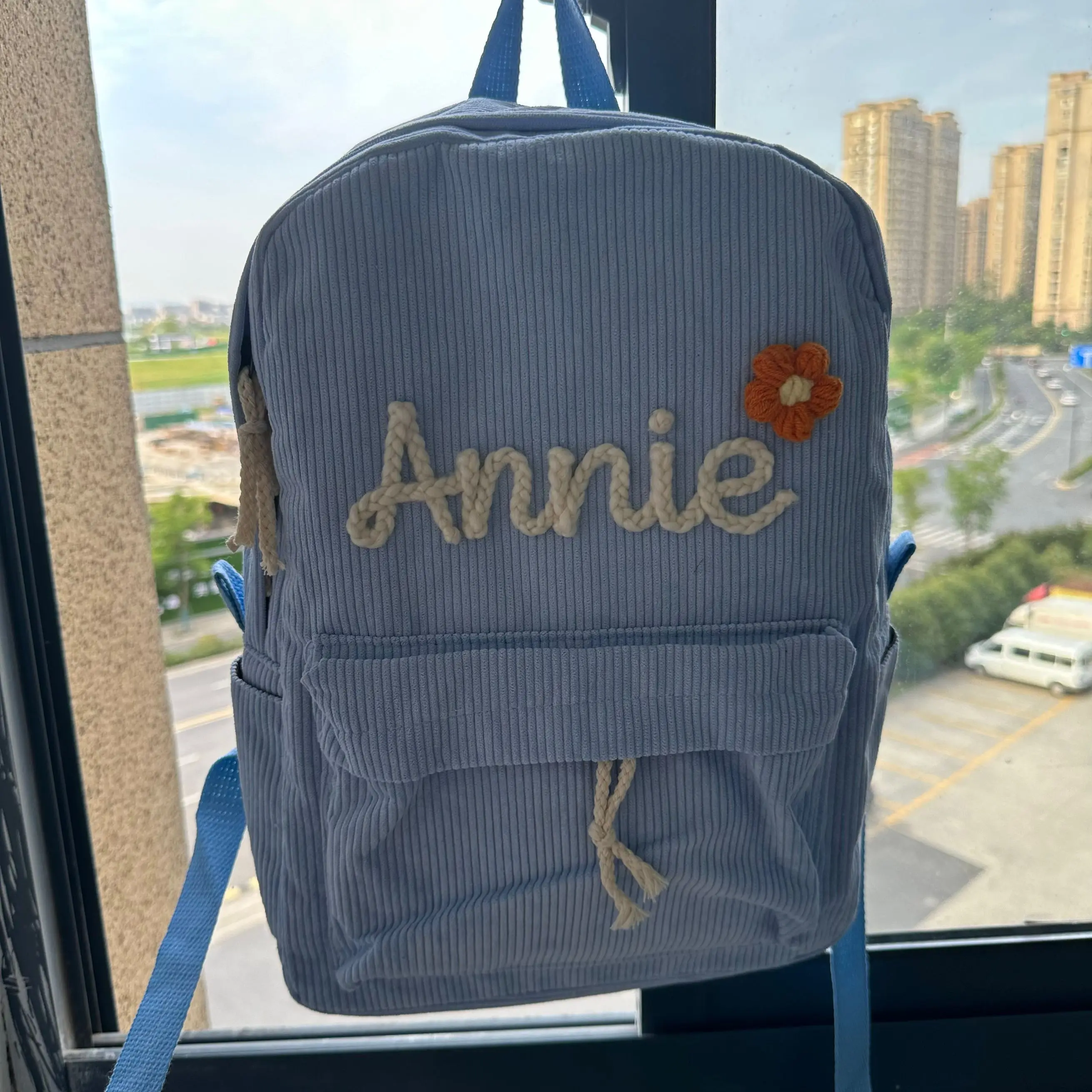 

Вельветовый рюкзак на заказ, большая вместимость, 2025 г., персонализированное имя для мальчиков и девочек, подарки на день рождения, путешествия на открытом воздухе, рюкзак ручной работы