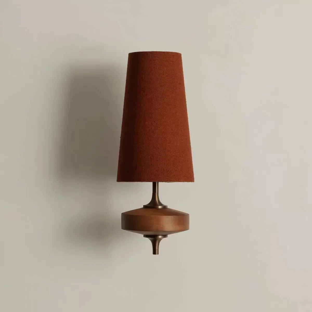 

European Retro Fabric Lampshade Wall Lamp Bedroom Bedside Lamp Living Room Villa Hotel Lighting