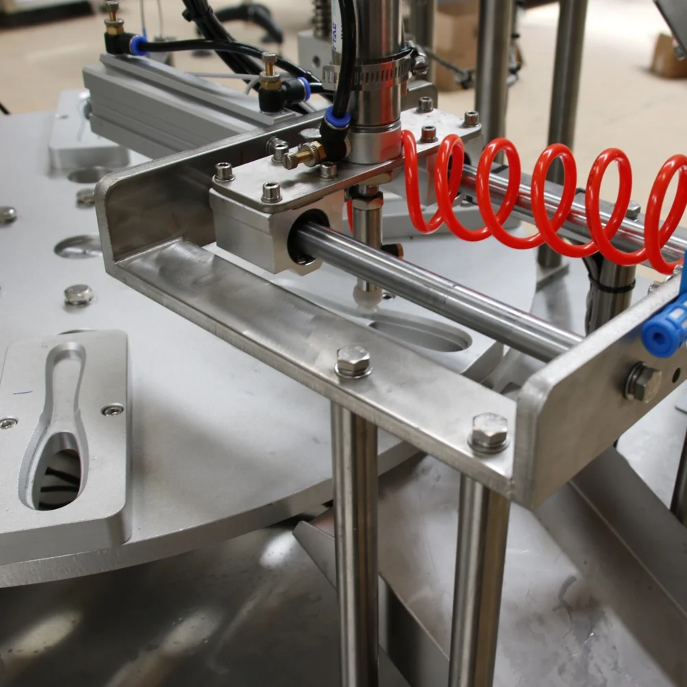 Mesin pengisi dan penyegel sendok madu putar, satu kepala, untuk sendok madu yang dapat dimakan