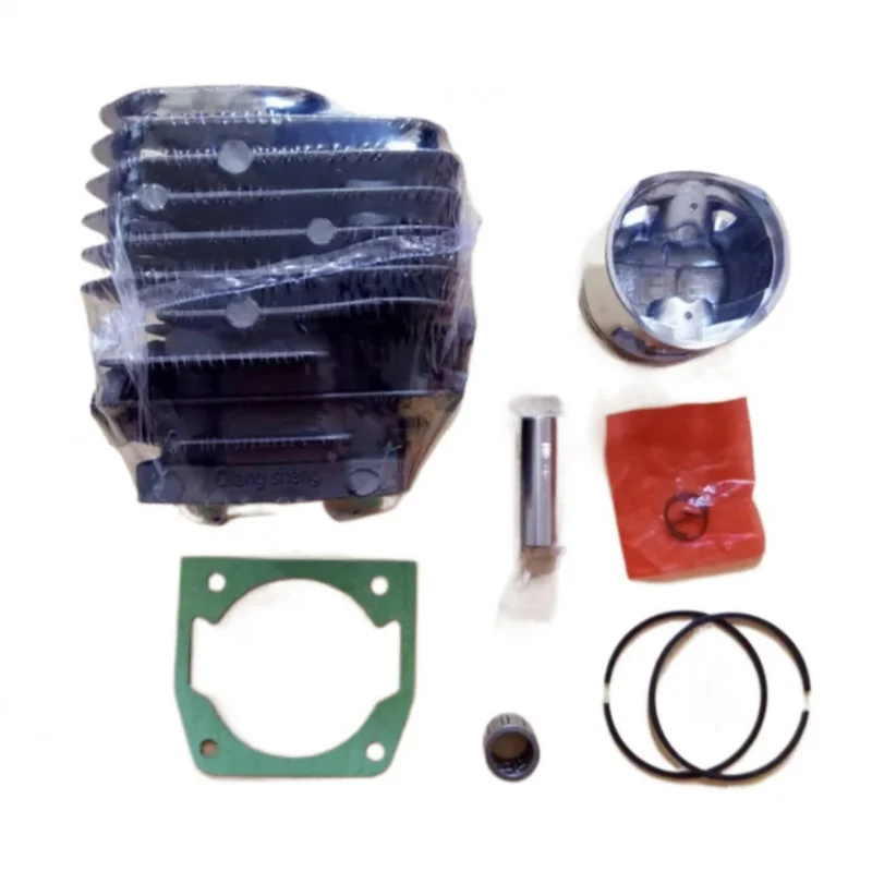 Adatto per parti del cuscinetto a rullini del pistone del cilindro della motosega Komatsu G455, G4500, 4500, 45cc 1E43F