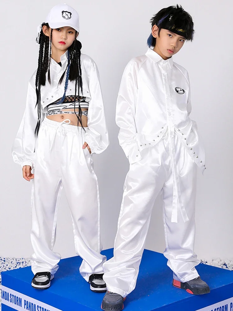 Costume de danse de rue moderne pour enfants, chemise et pantalon en satin blanc à manches longues, vêtements Kpop Hip Hop, vêtements de jazz pour garçons et filles