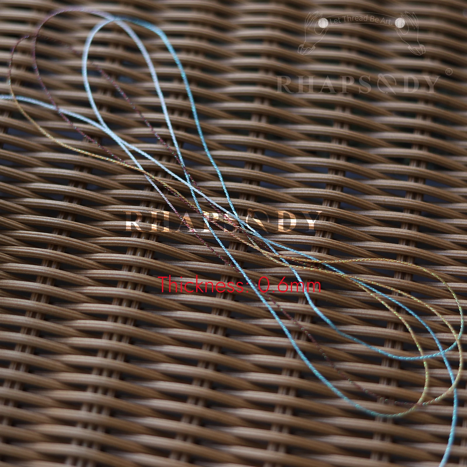 Rhapsody Glitzer-Metallic-Polyesterfaden, 6 Fäden, 29, gemischte Farben, zum Nähen, für DIY-Projekte, zum Weben, für Freundschaftsbänder und zum Zopfen. – Detail 5