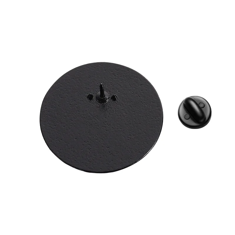 Spilla modello Tai Chi Bagua in bianco e nero, creativa, versatile, con stemma rotondo, lettere parodia, distintivo in metallo, accessori per zaino superiore