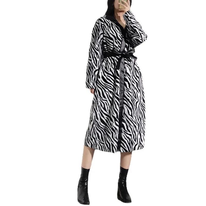 Cortavientos de longitud media para mujer de estilo coreano, prendas de vestir con estampado de cebra Animal, abrigo largo suelto ajustado con cinturón